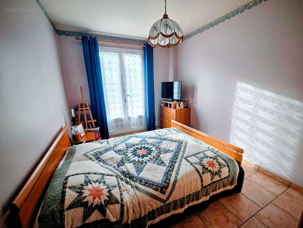 Maison à VAUJOURS