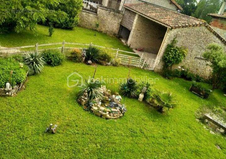Maison avec gros potentiel - photo 2