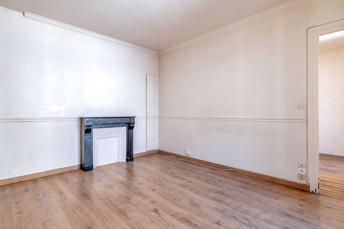 Appartement 34 m² à Paris-18e  - photo 8
