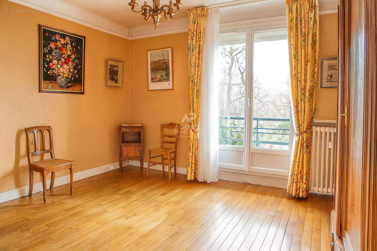 Appartement à SEVRES