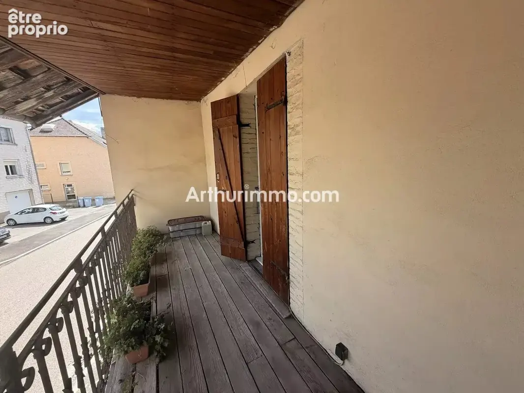 Maison de village avec jardin et dépendances de plus de 150 m² fort potentiel d'aménagement - photo 14