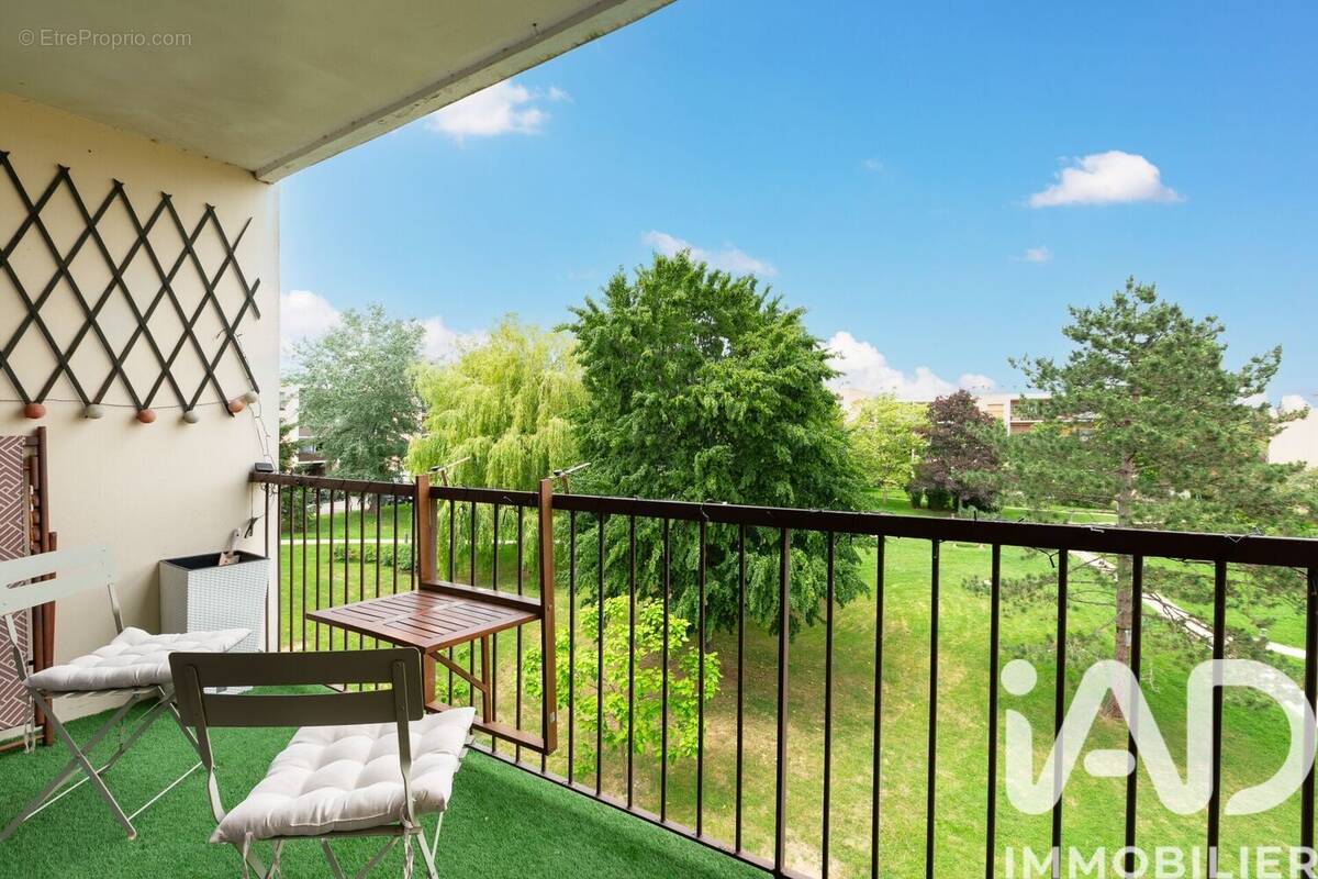 Photo 1 - Appartement à VILLECRESNES