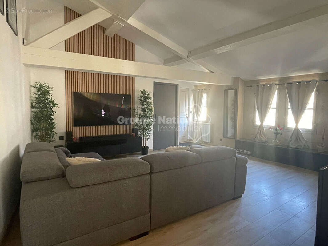 Appartement à TARASCON