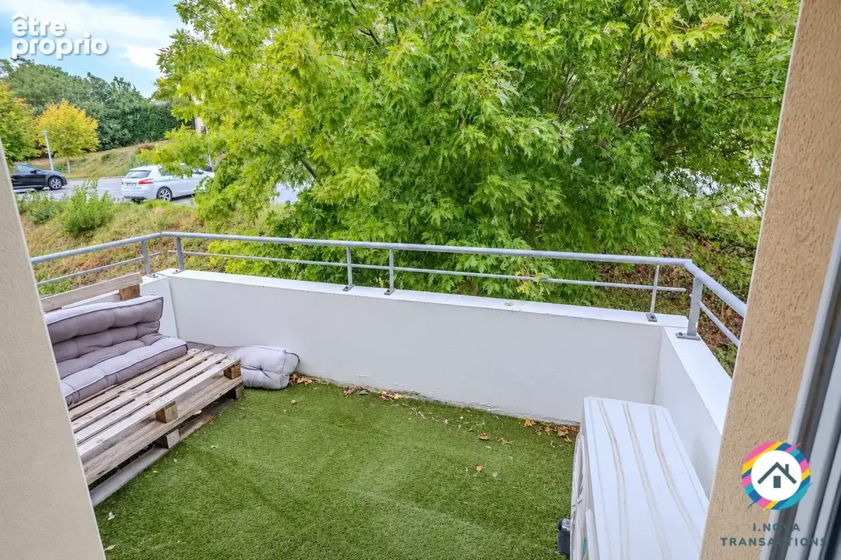 T2  avec terrasse à Nailloux – Résidence sécurisée avec piscine - photo 7