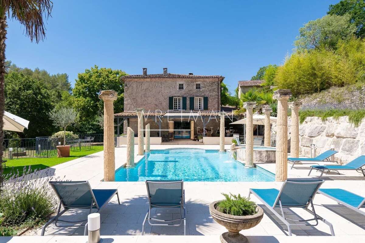 Maison à CALLIAN