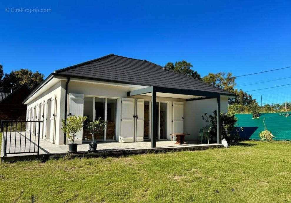 Maison à SAINT-FAUST