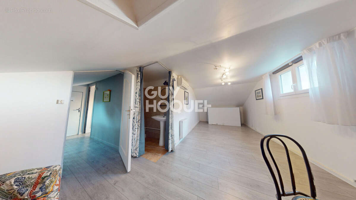 Maison familiale avec jardin arboré et 5 chambres - photo 18