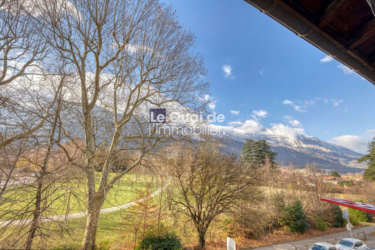 Appartement à VARCES-ALLIERES-ET-RISSET