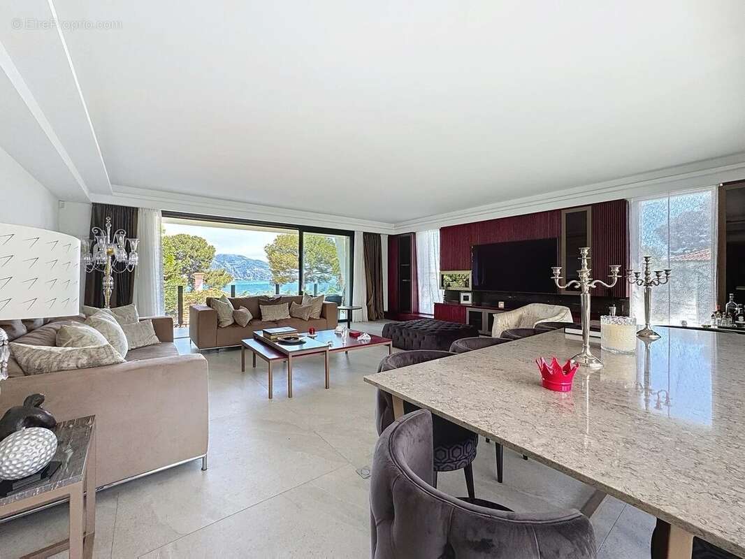 Maison à ROQUEBRUNE-CAP-MARTIN