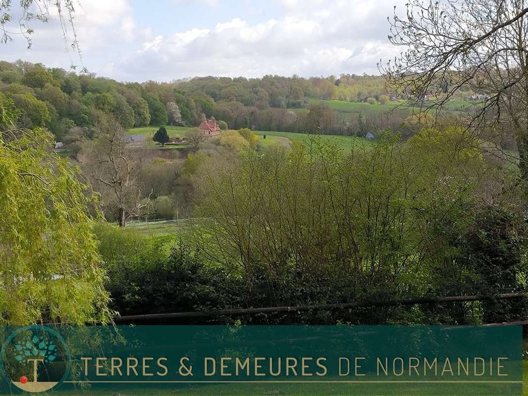 Maison à PONT-L&#039;EVEQUE