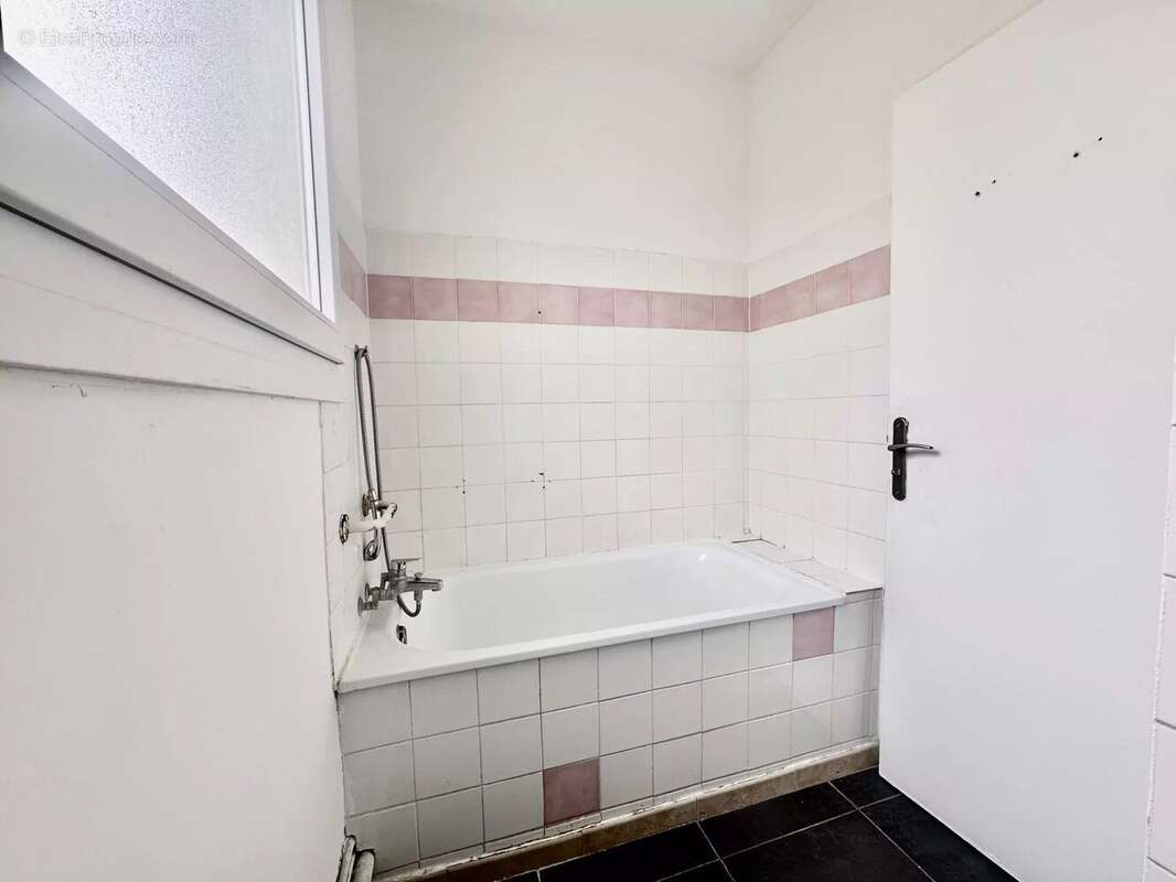 Appartement à SALON-DE-PROVENCE