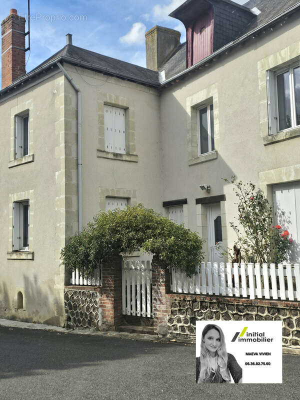 Maison à BEAUMONT-LA-RONCE