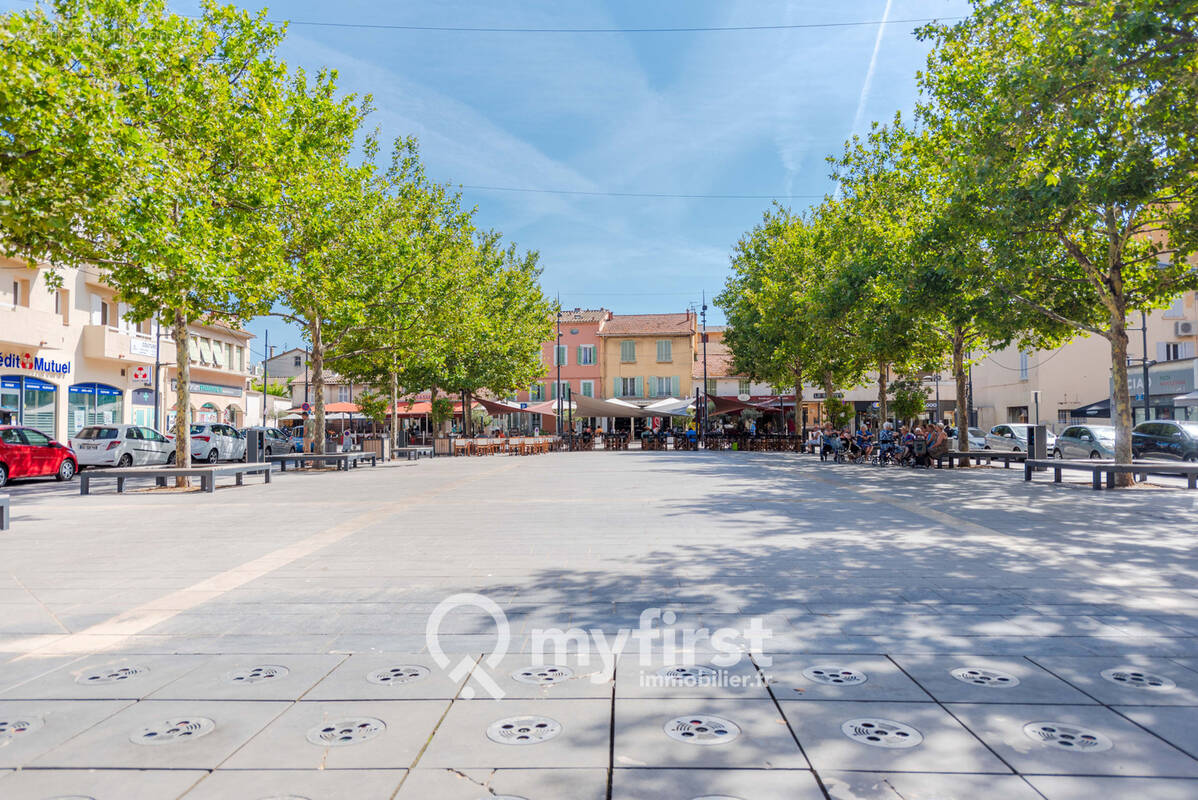 Appartement à SIX-FOURS-LES-PLAGES