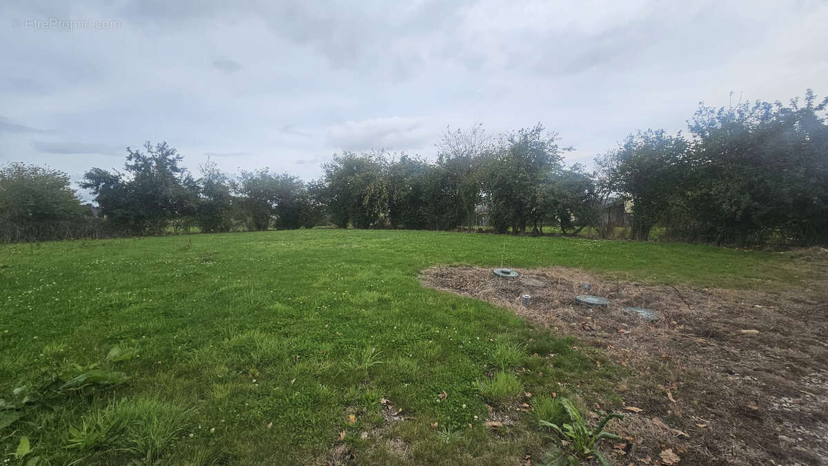 Maison à SAINT-GLEN