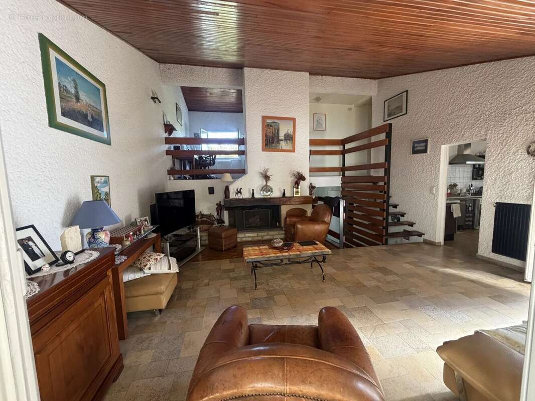 Magnifique maison de 4 chambres – terrain de 495 m² - photo 6
