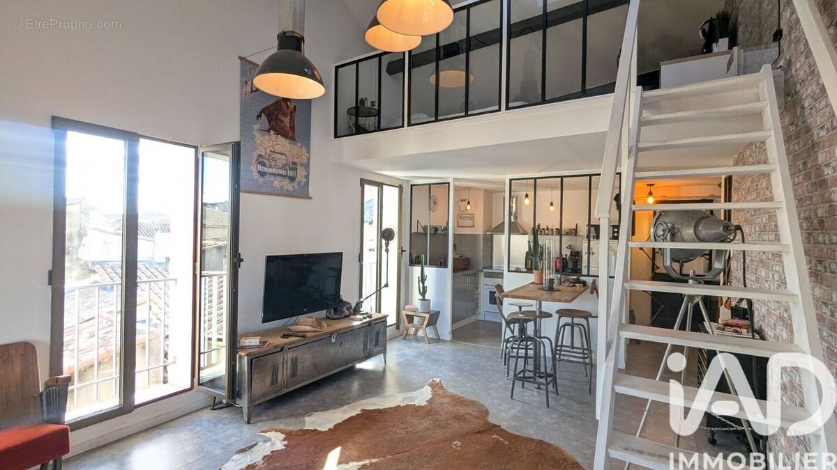 Photo 1 - Appartement à L'ISLE-SUR-LA-SORGUE