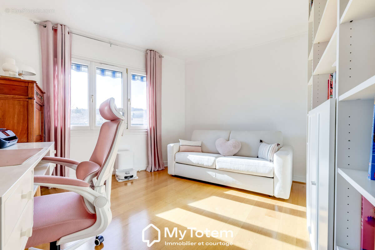 Appartement à CHATILLON