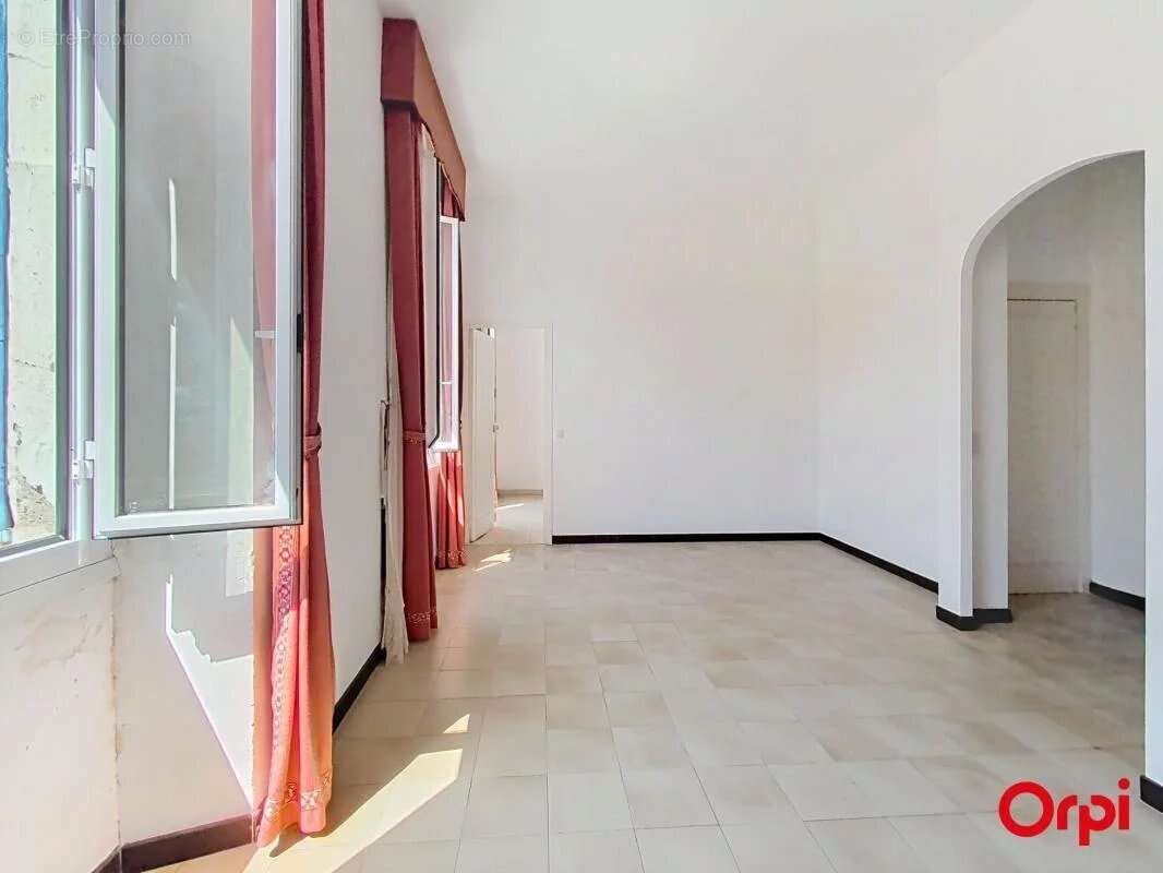 MENTON, QUARTIER GARAVAN : Deux appartements, (3p et studio) - photo 10