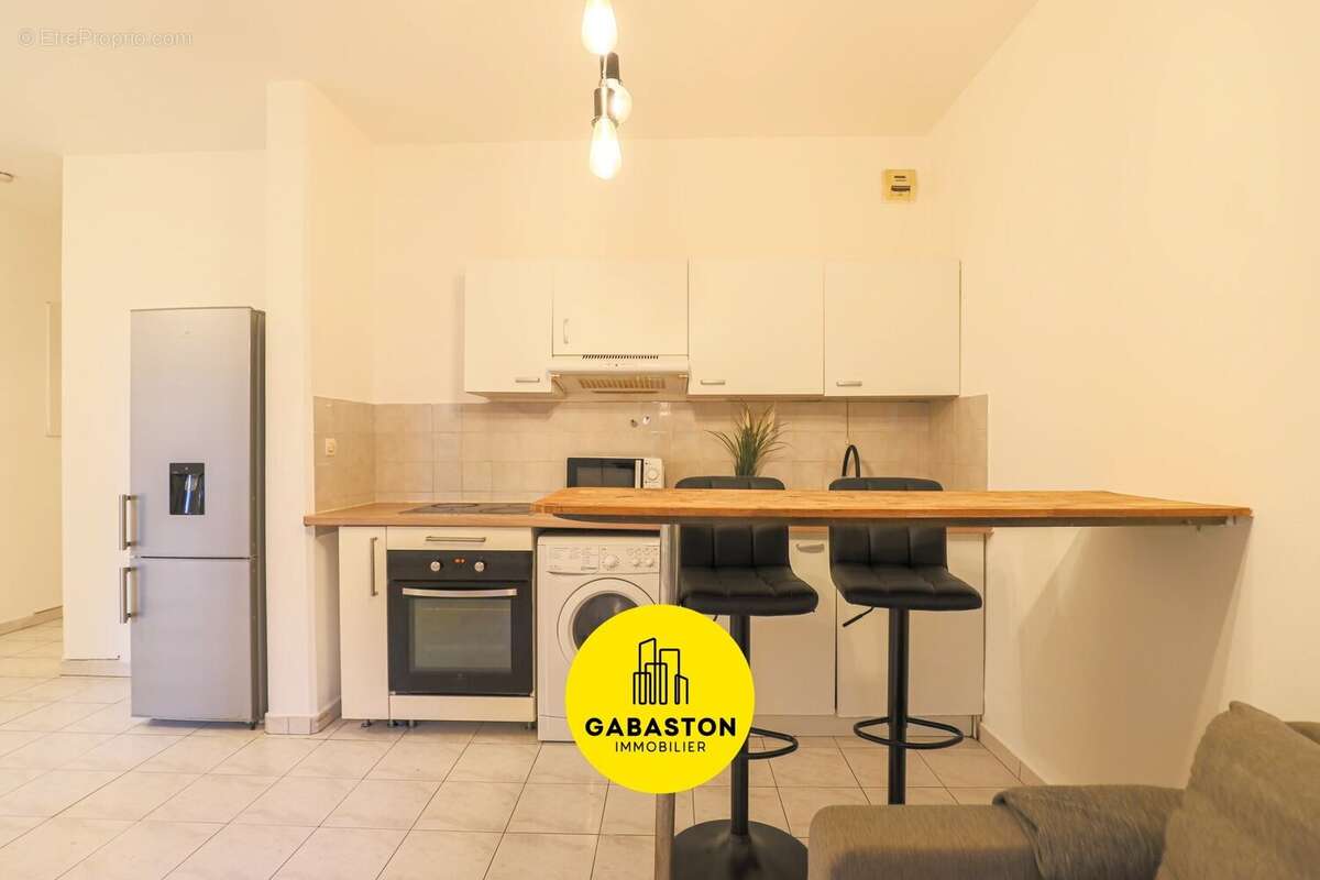 Appartement à MARSEILLE-8E