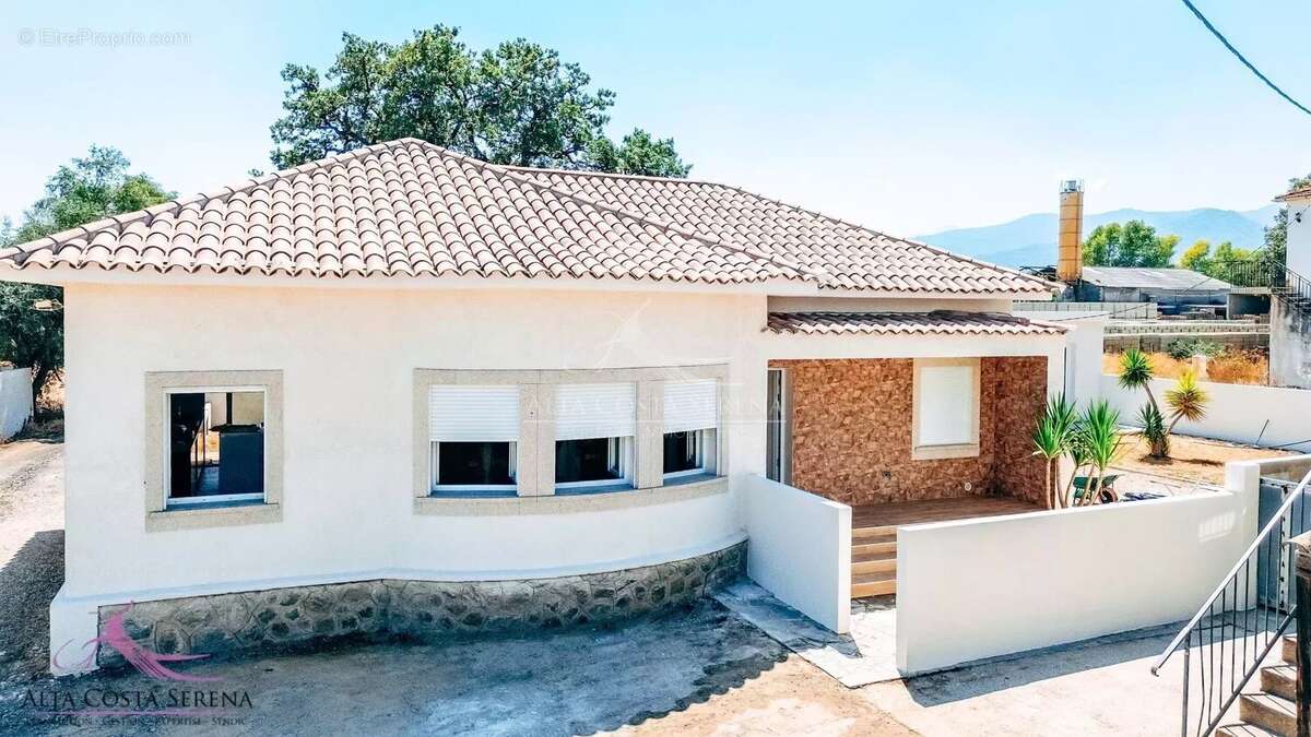 Ensemble immobilier de deux maison t4 et t3 - photo 20