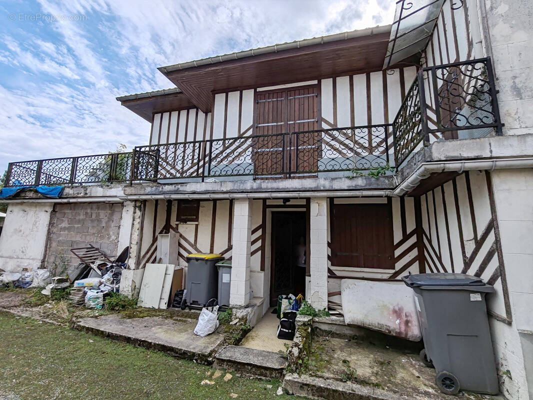 Maison à VILLERS-COTTERETS