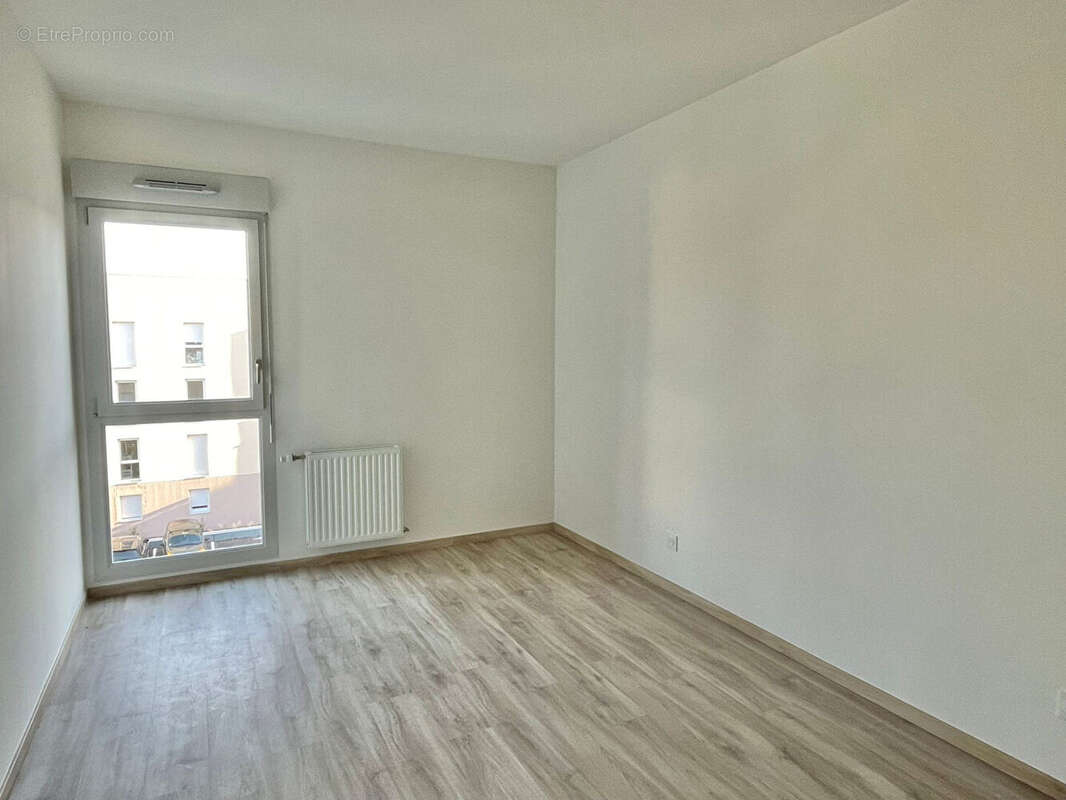 Appartement à LA VERPILLIERE