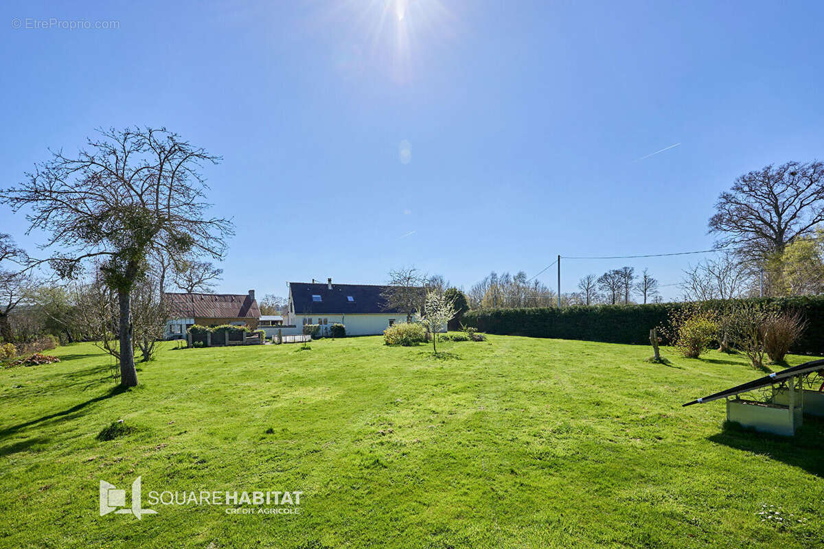Maison à LE BENY-BOCAGE
