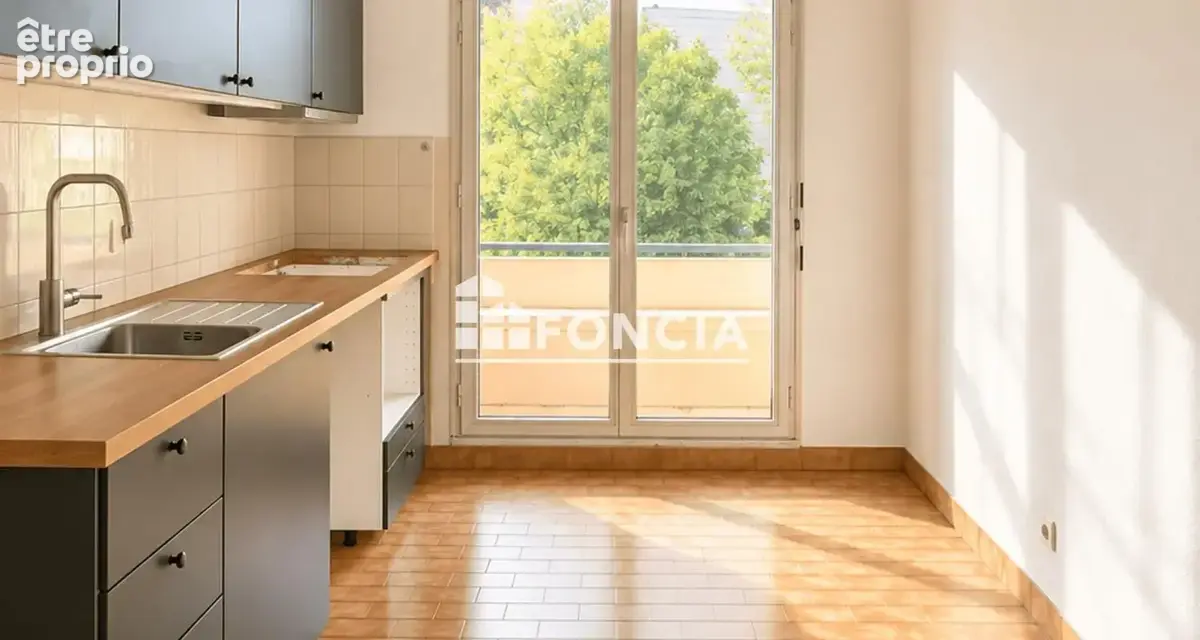 Saint-cyprien / les abattoirs – t3 traversant – terrasse, balcon et garage - photo 3