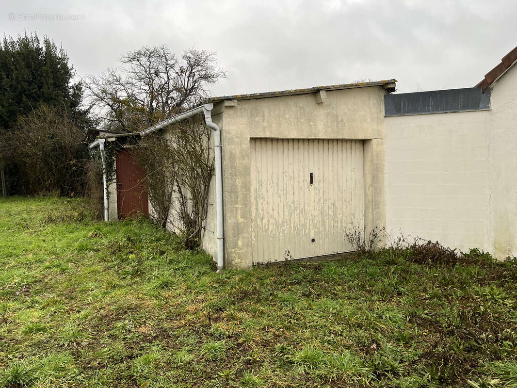 Maison à SARGE-LES-LE-MANS