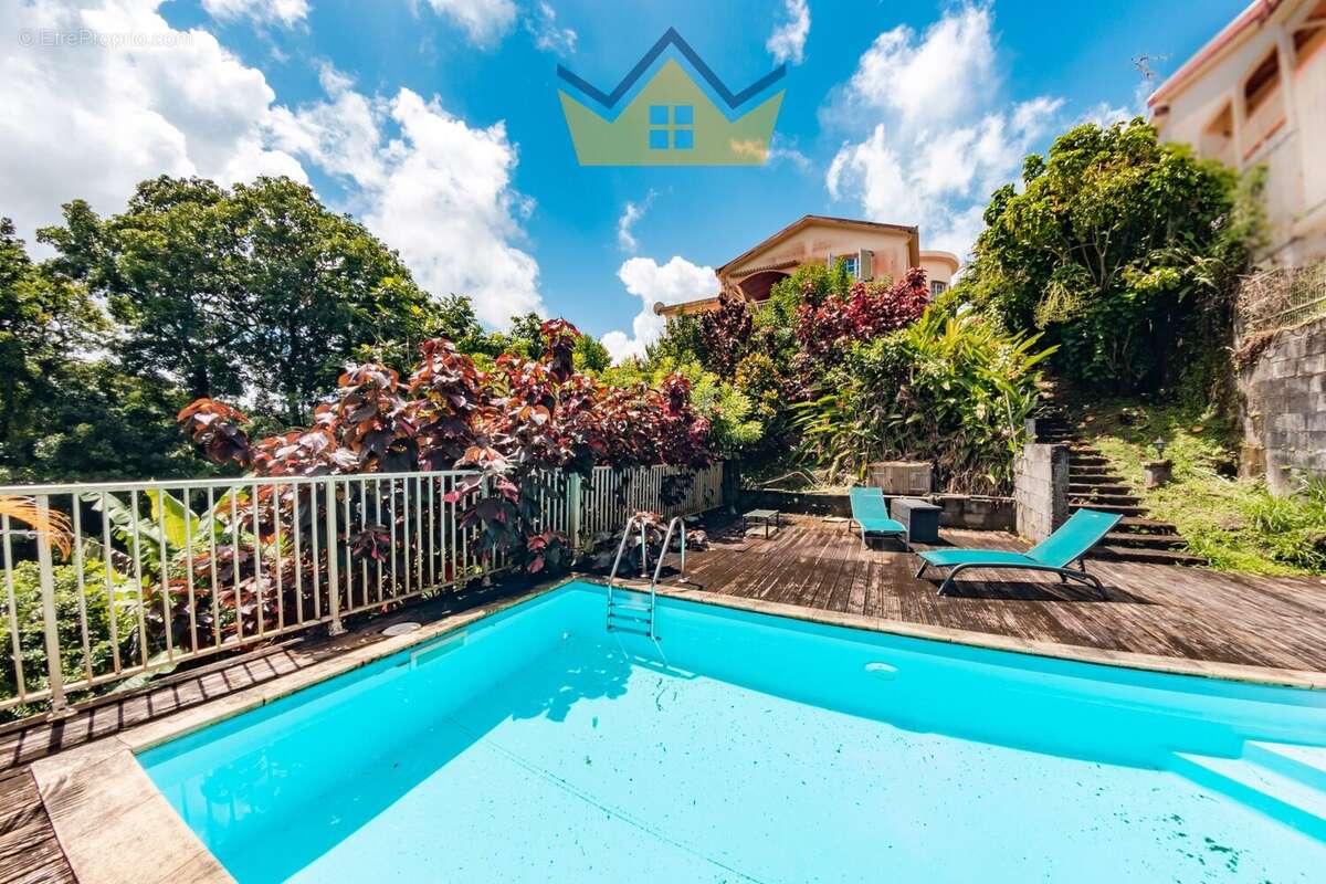 Maison à SAINT-JOSEPH