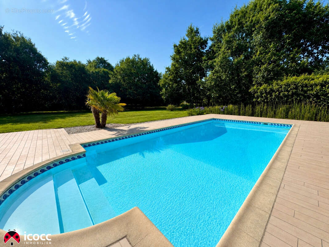 Maison 174 m² à Venansault  - photo 4