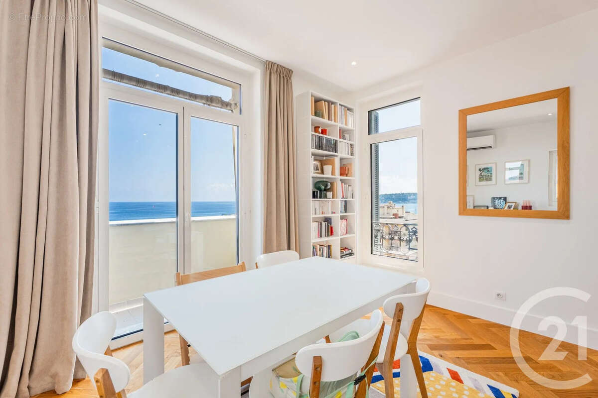 Appartement 87 m² à Menton  - photo 11