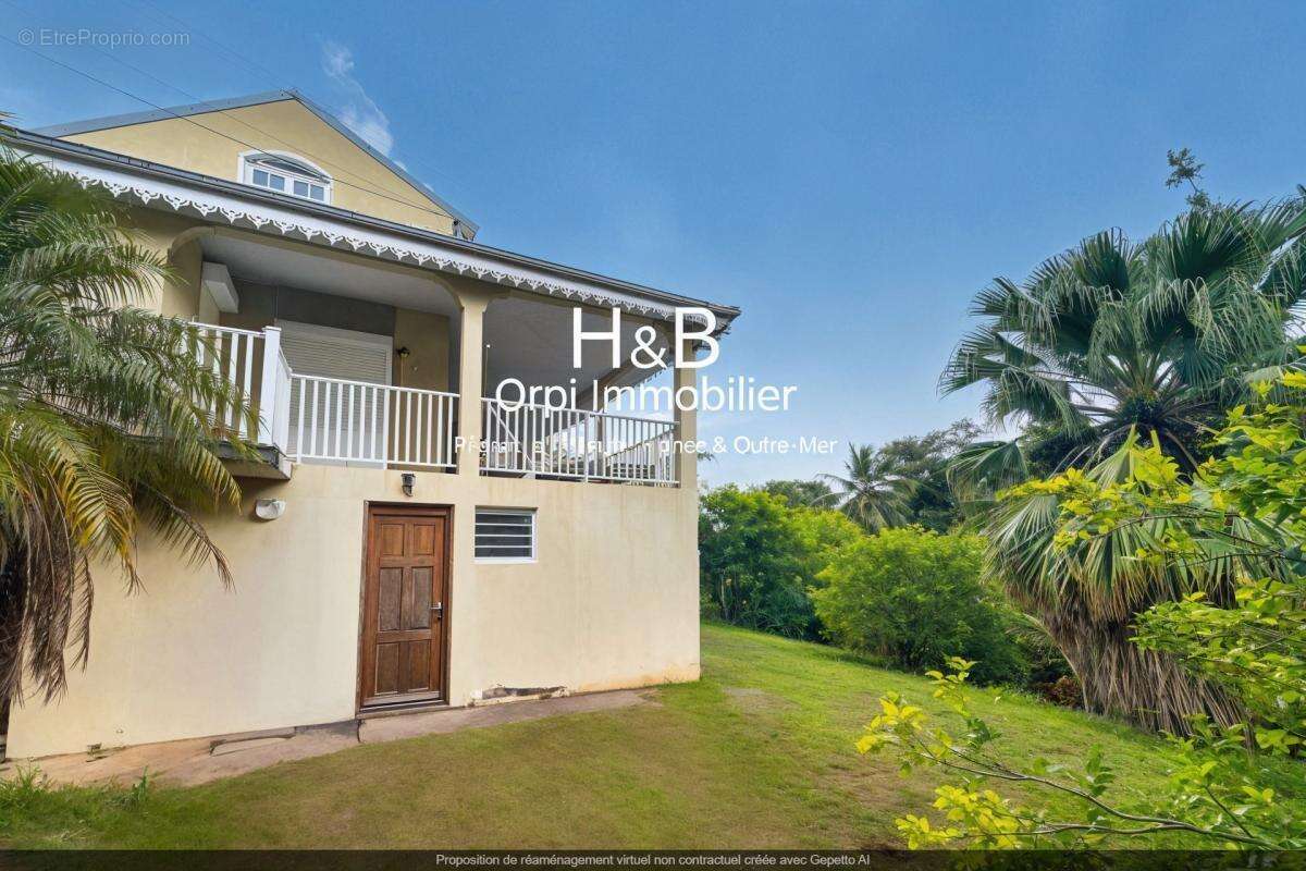 À Vendre – Villa avec 3 logements indépendants – Vue Nature - photo 3