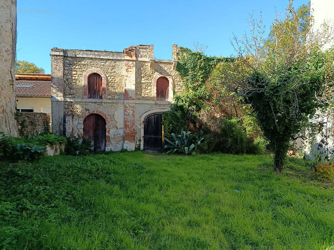 Terrain à SAINT-SEVER