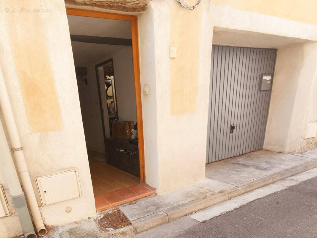 Maison à MONTEUX