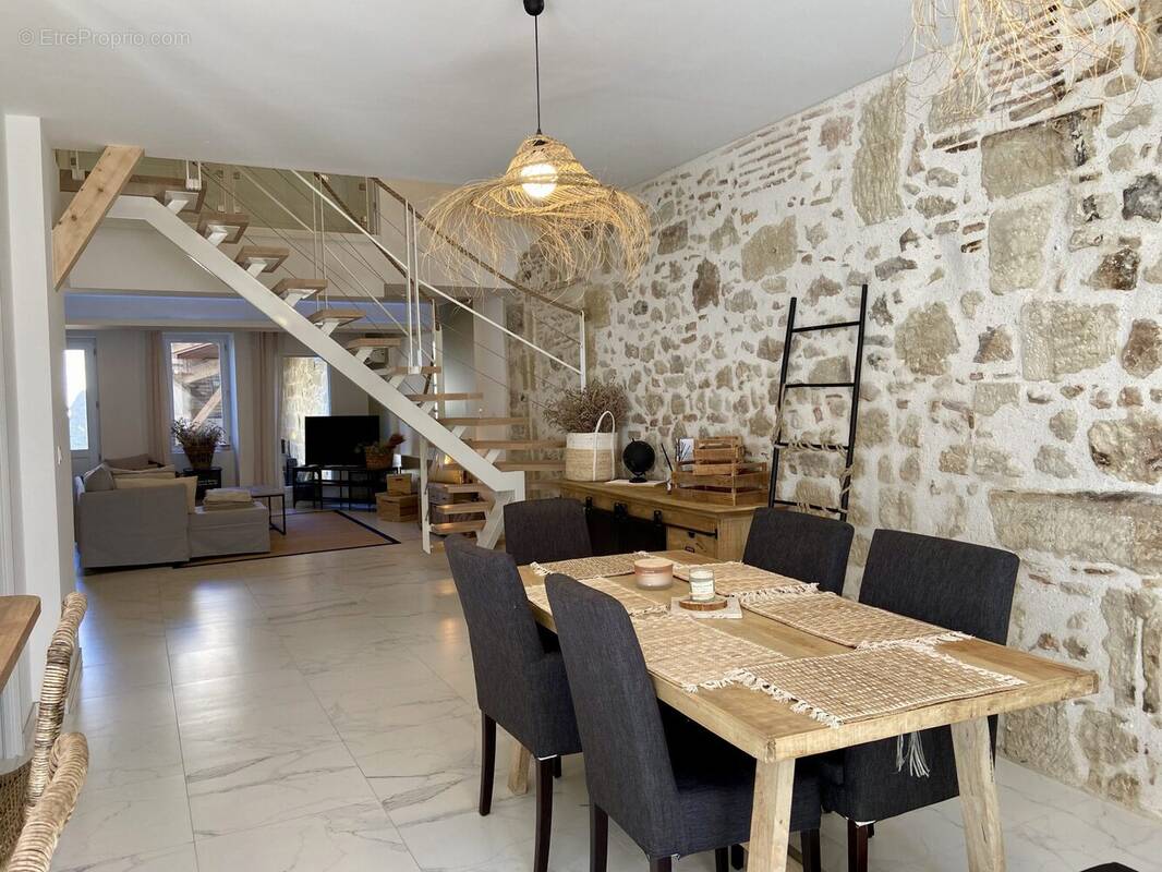 Maison à GONTAUD-DE-NOGARET