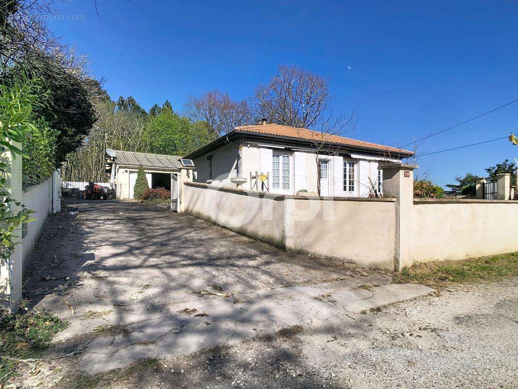  Viager occupé – Homme de 82 ans – Charmante maison individuelle à Saint‑Léon‑sur‑l’Isle - photo 2