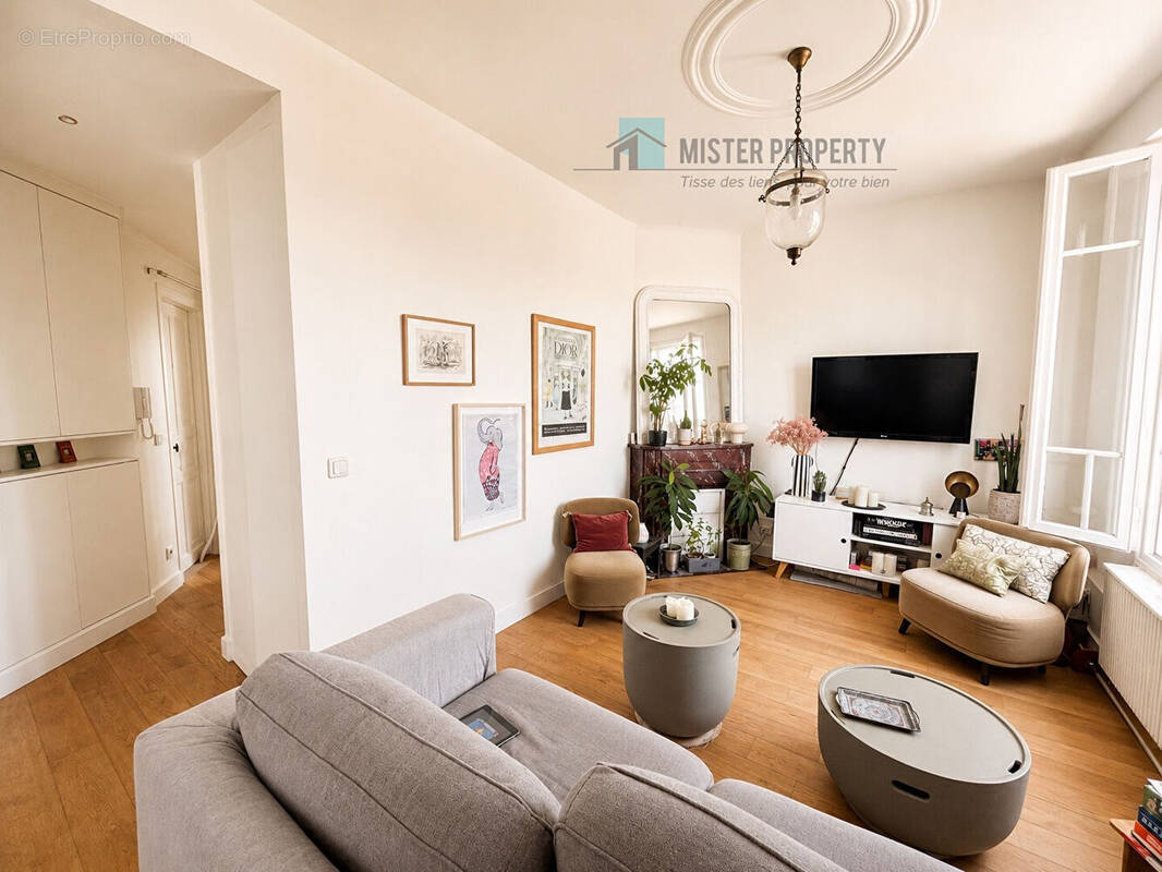 Appartement à NANTERRE