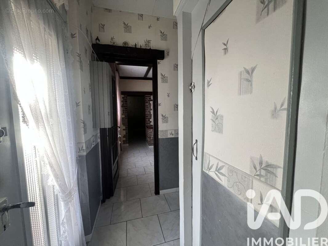 Photo 4 - Maison à SALLAUMINES