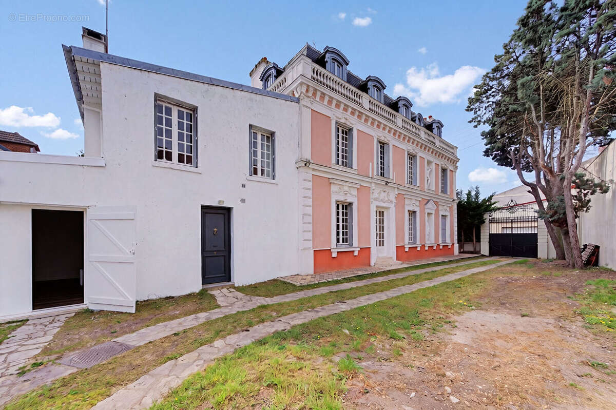Maison à ACHERES