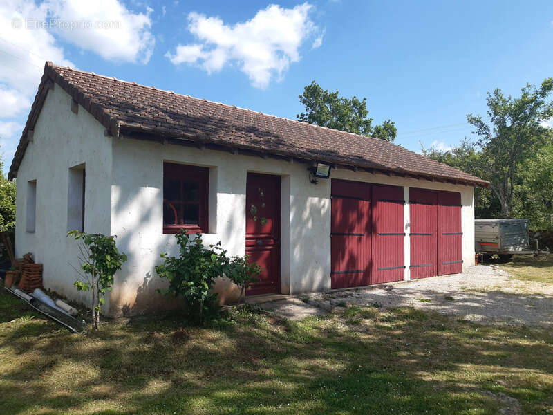 Maison à SALVAGNAC-CAJARC