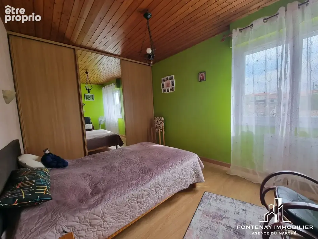Maison 116 m² à Fontenay-Le-Comte  - photo 6