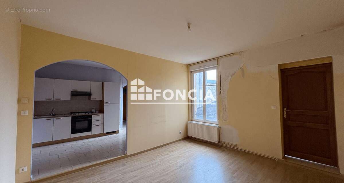 Appartement à CHARLEVILLE-MEZIERES