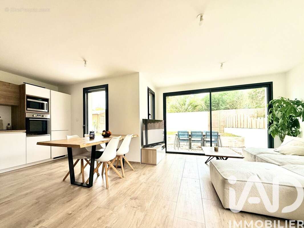 Photo 2 - Maison à SAINT-PHILBERT-DE-GRAND-LIEU