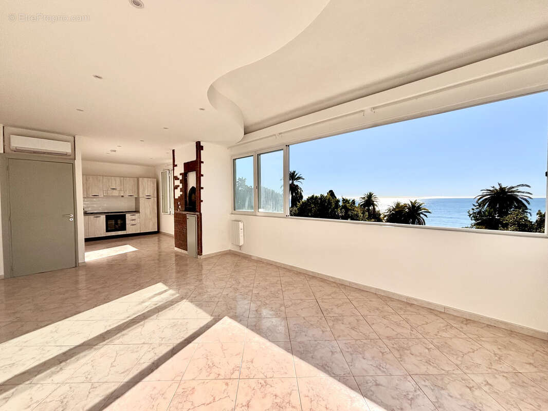 Appartement à MENTON
