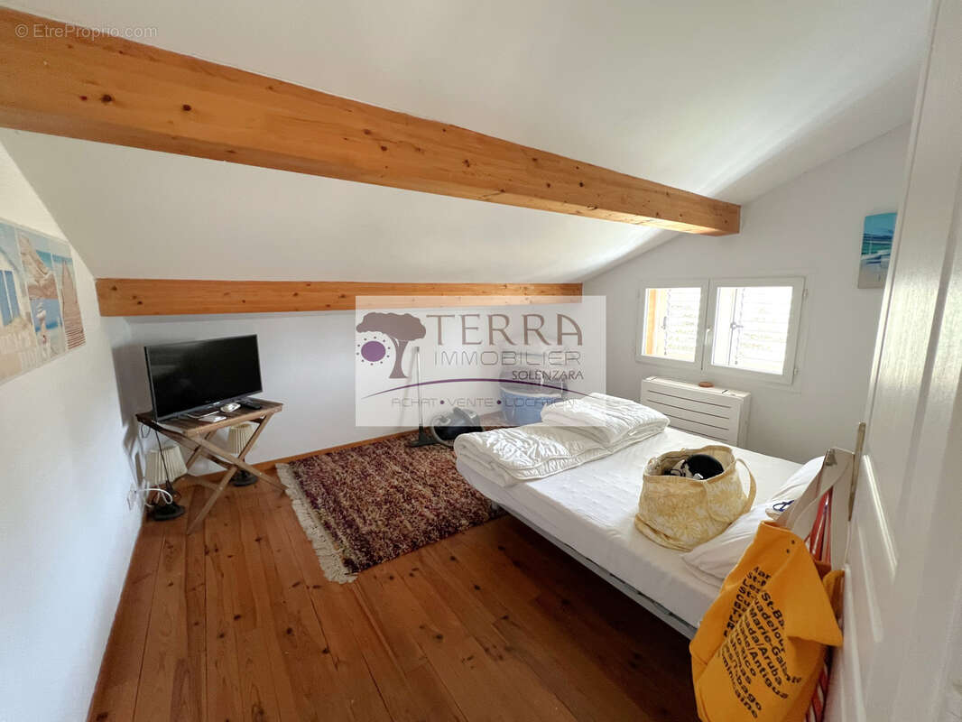 Vente en viager bouquet 50.000€ rente mensuelle 828€ - aleria - photo 13