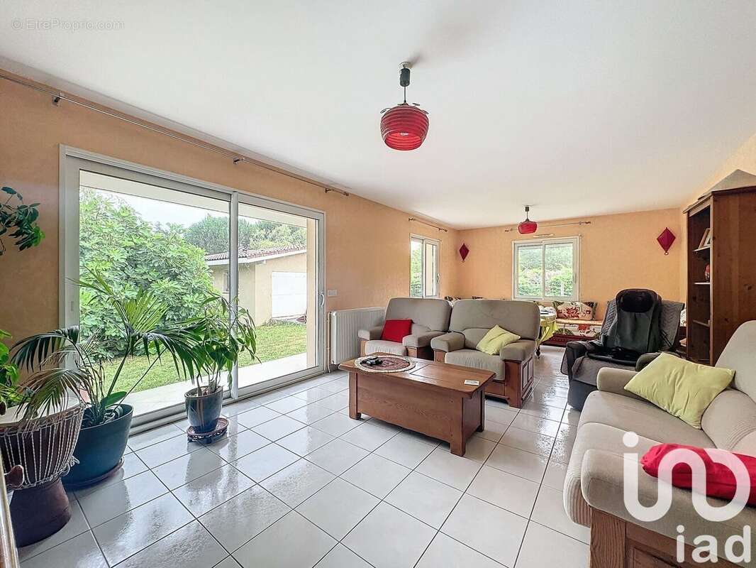 Photo 5 - Maison à SAINT-PIERRE-DU-MONT