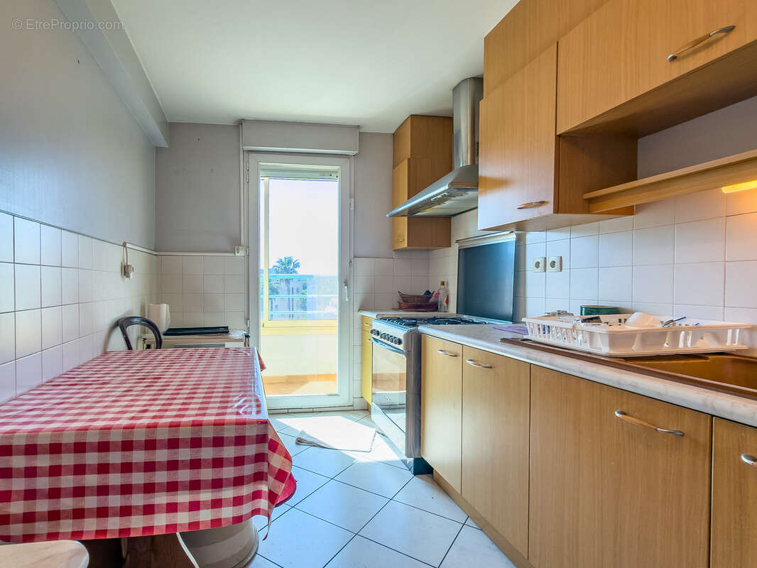 Appartement à HYERES