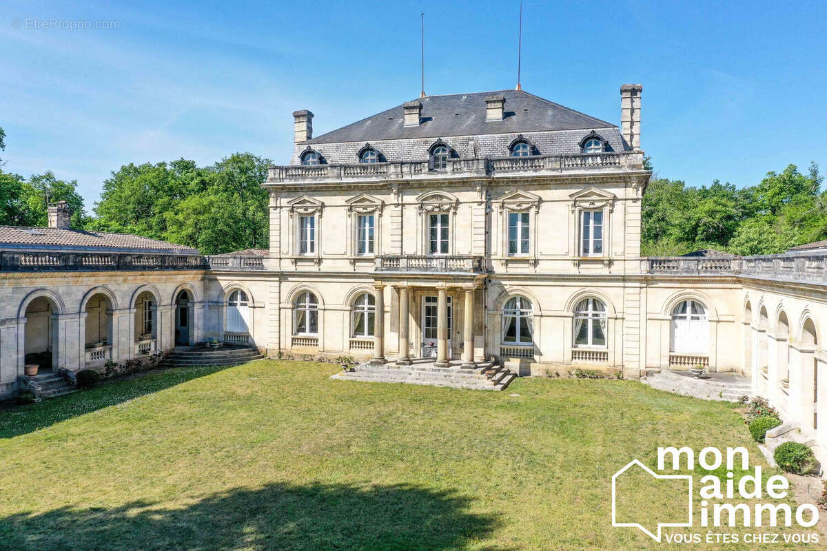 Appartement à VILLENAVE-D'ORNON