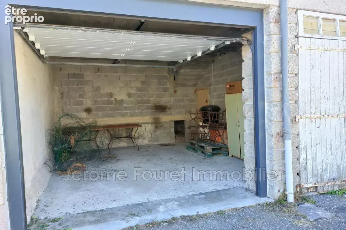 Maison de ville rénovée - photo 17